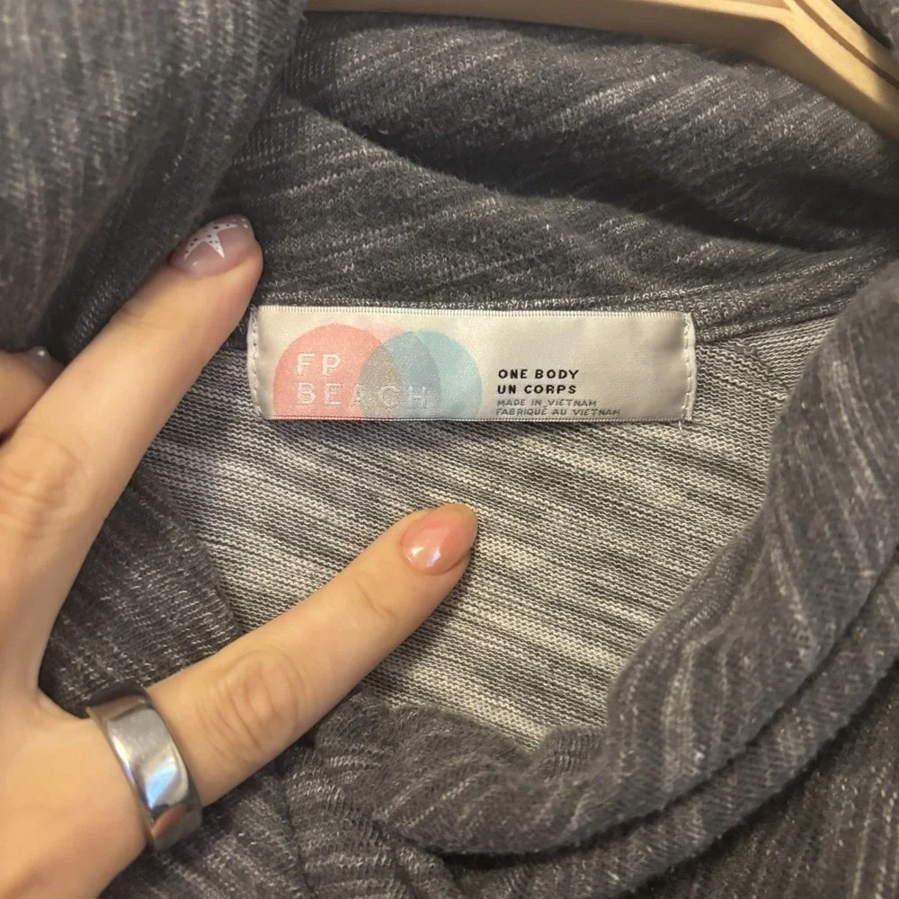 Free People FP Beach Two Body Corps Deux Cowl Neck Top Onesize Oversized Sweater - Picture 2 of 6